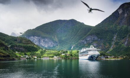 Europa a Través de Cruceros Fluviales